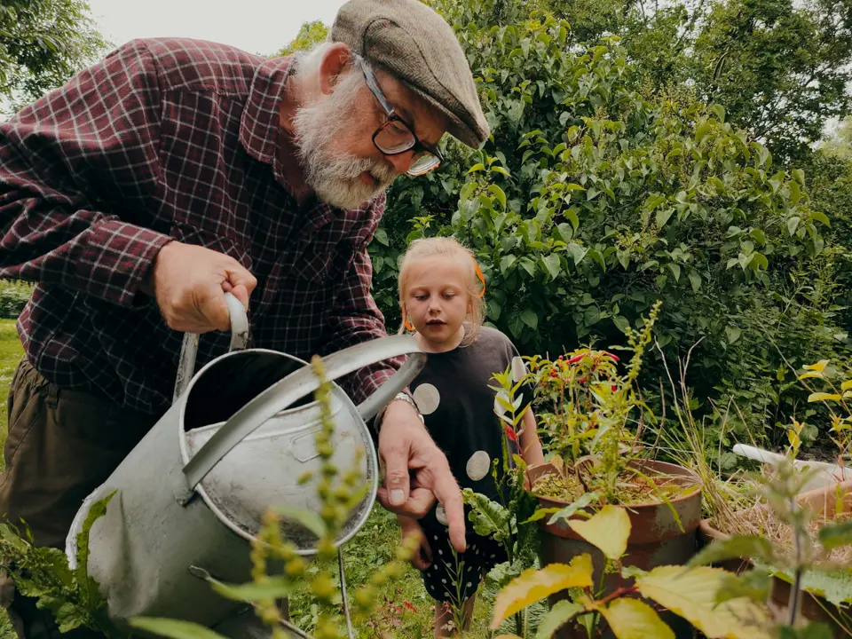 manfaat berkebun dengan anak